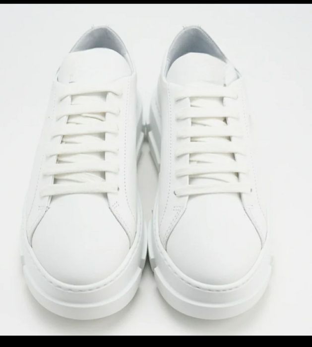 Pantofi dama ,piele naturala,albi,usori,comozi ,Italia 39