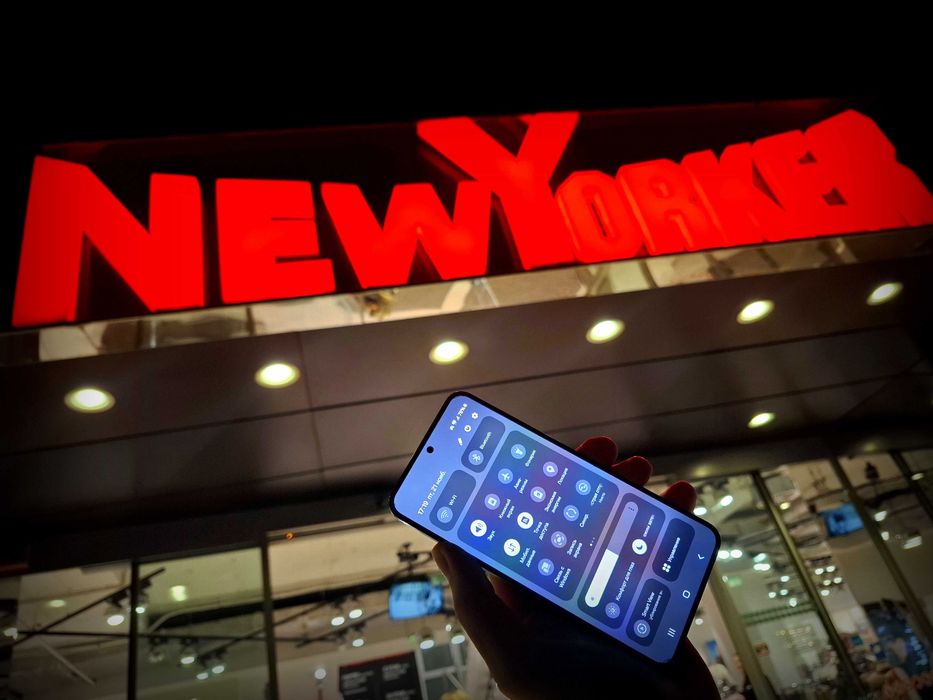 Цена по Договаряне Samsung S24 256GB Good Onyx Black