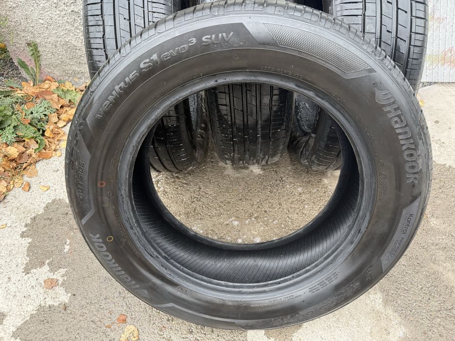 Продам, Летнию резину 225/60R18 HanKOOK.