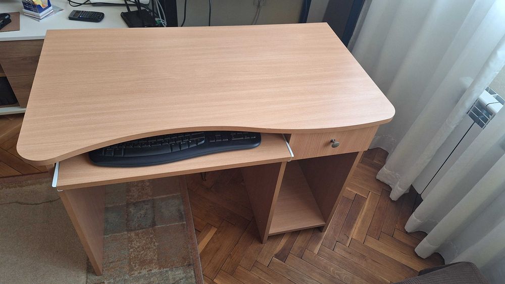 Бюро за компютър