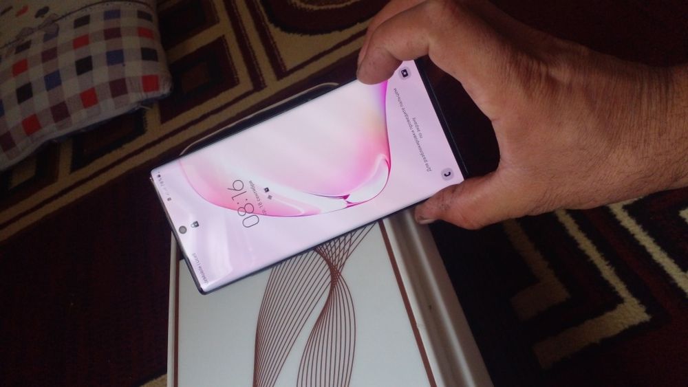 Samsung not 10+ aybi yoq usto ko'rmagan idial sastanaya