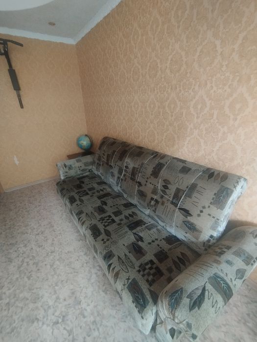 Продам диван б/у