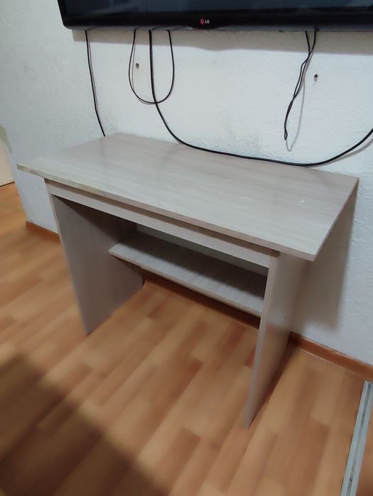 Стол и стул (парта и стул Растишка)