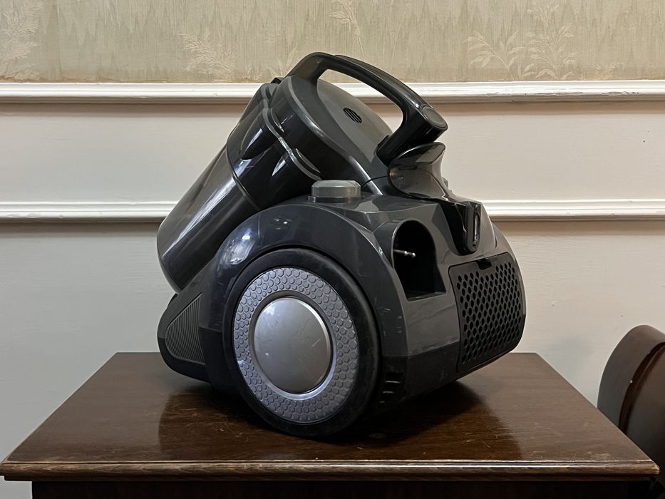 Пылесос Artel VCC0220GRY