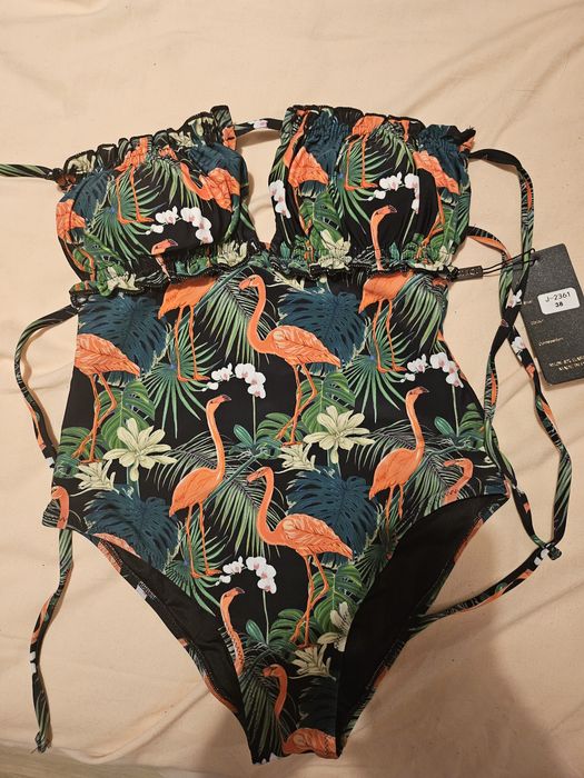 Нов цял бански фламинго - 38 размер