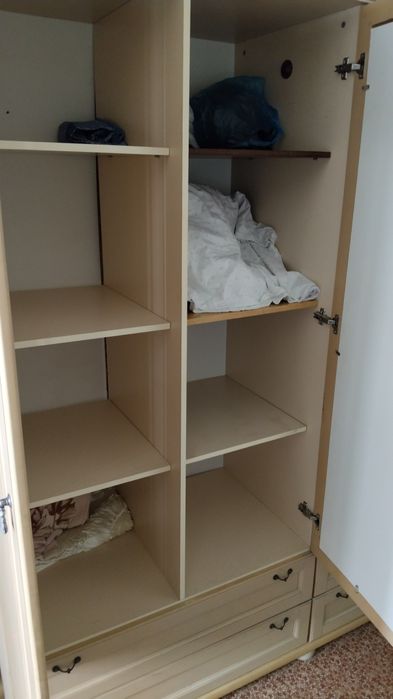 Продам шифонер, четырех дверный