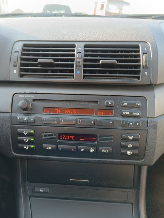 BMW 3 Series 2003 — imagine 4
