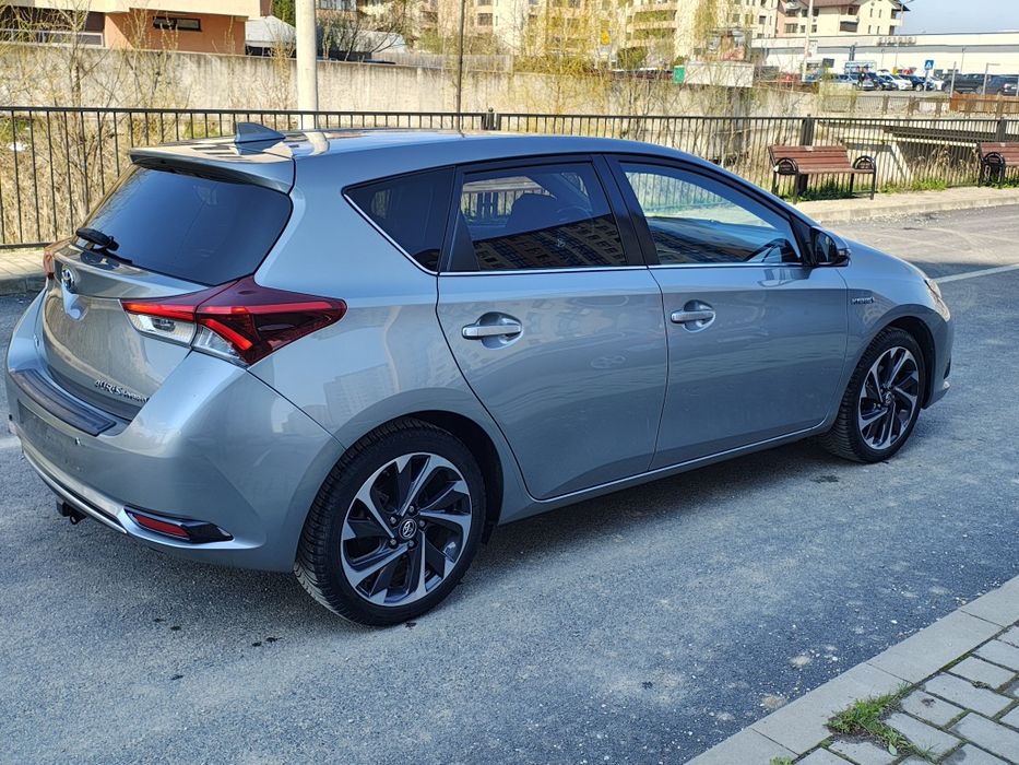 Toyota Auris Hibrid