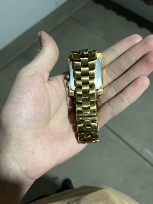 Чесы обмен на телефон