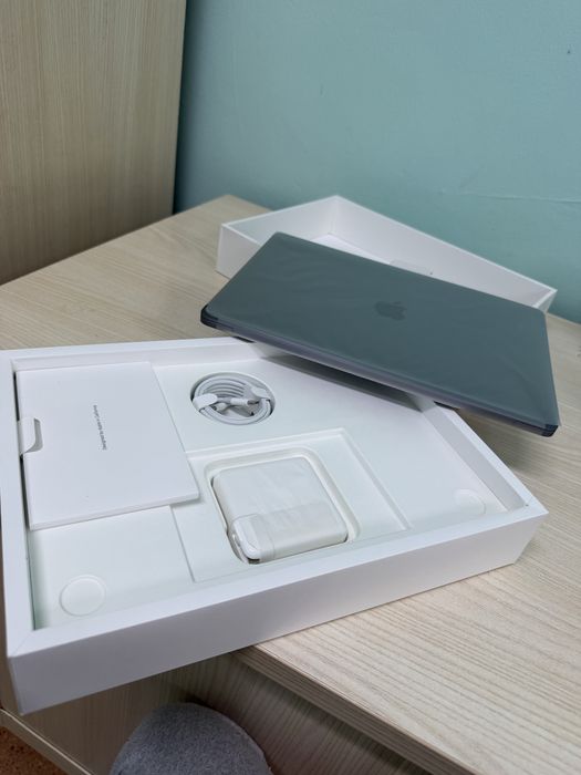 Macbook pro m1 2021 новый