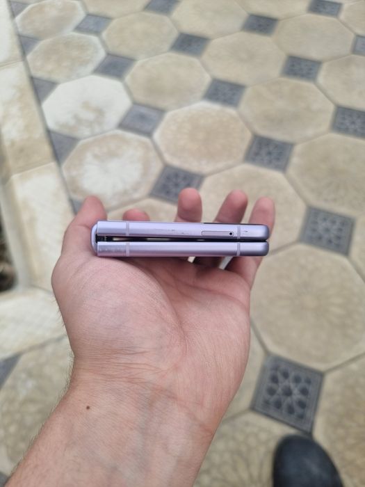 Samsung Z flip 3 ideal