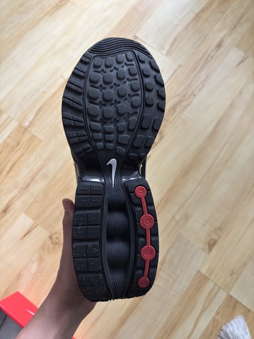 Nike Air Max Dn (Чисто нови.)