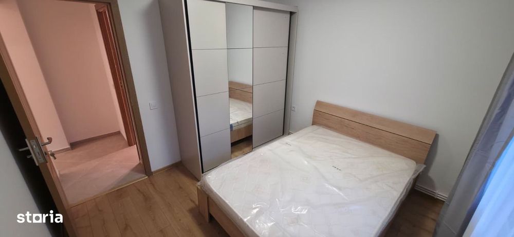 2 camere decomandat Banca Nationala
