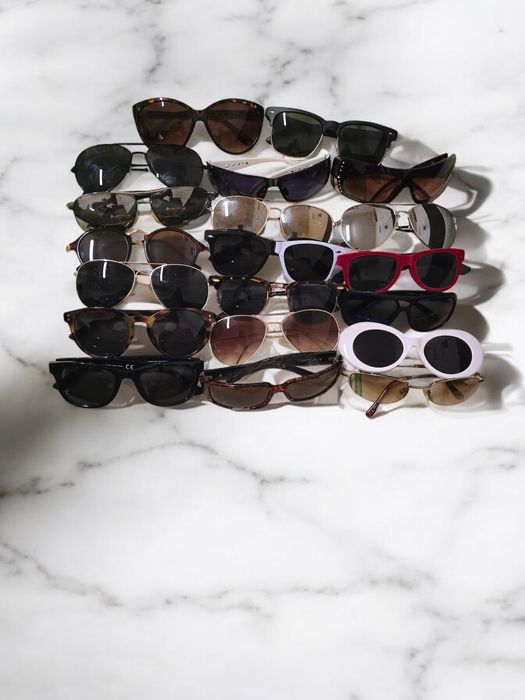 Слънчеви и диоптрични очила на едро