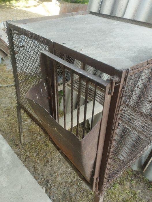 Продам клетку для кроликов