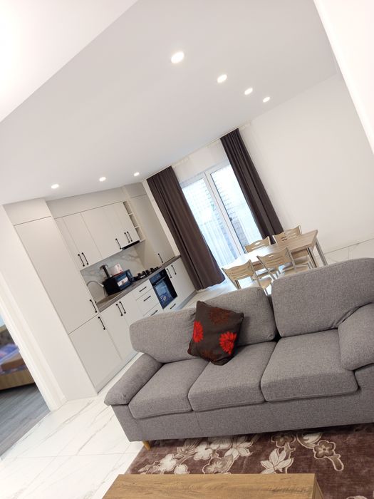 2 Ap. 1. / și 3 camere regim hotelier