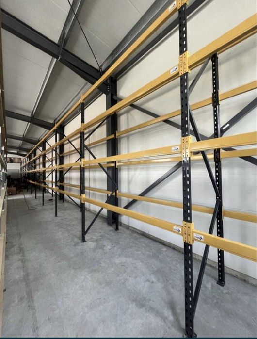 Rafturi metalice industriale si soluții automatizare depozite + coboti