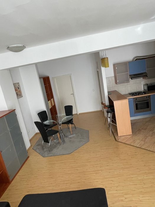 Închiriez apartament 2 camere Complexul Studențesc