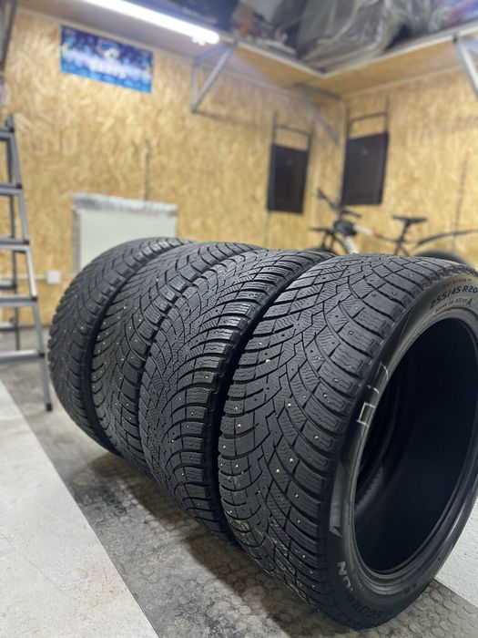 Продам резину PIRELLI 255/45/20