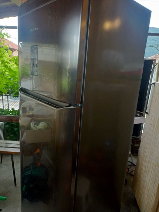 Хладилник АРИСТОН