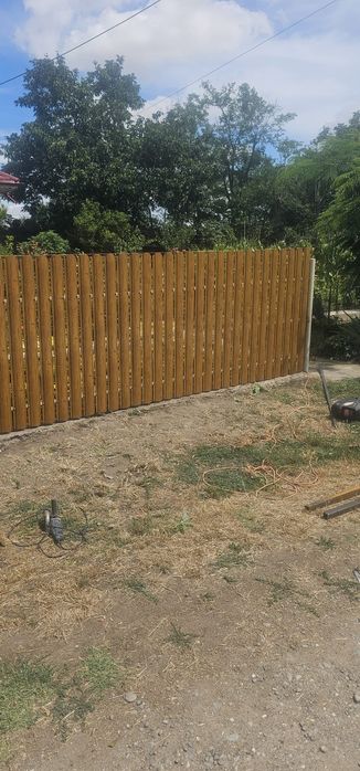 Garduri din panouri tip jaluzea,sipca metalică, plasa bordurata, tabla