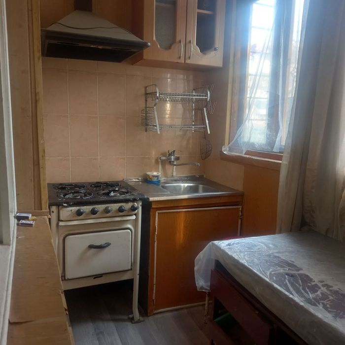 Здаецая 2 комнатная квартира массив куйлук 1