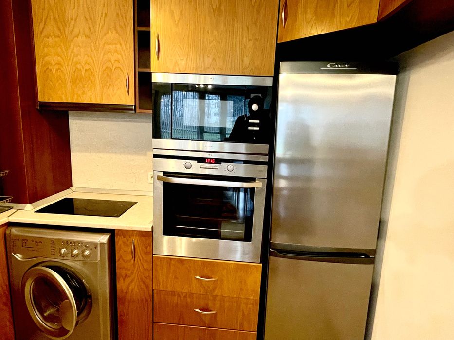 Под наем двустаен апартамент в кв. Възраждане 2, Варна