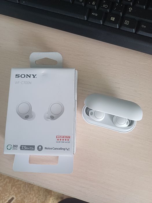 Продам наушники sony
