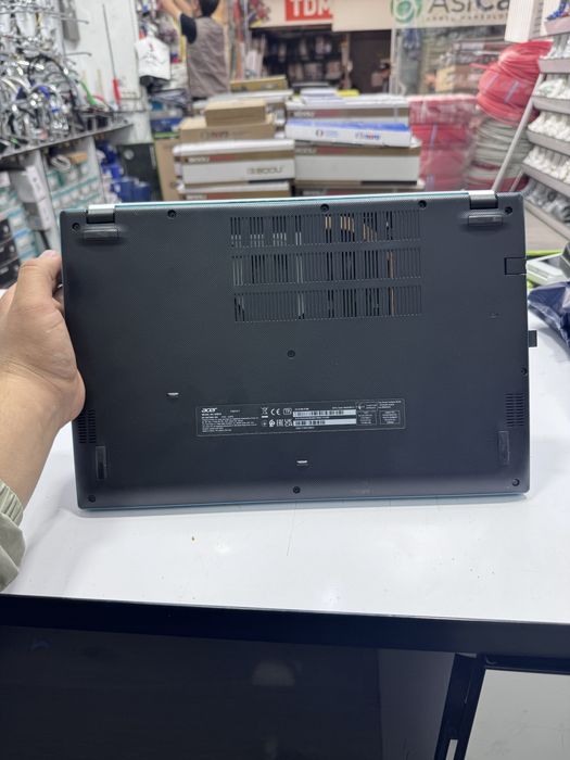 Acer aspire 3 11gen core i3