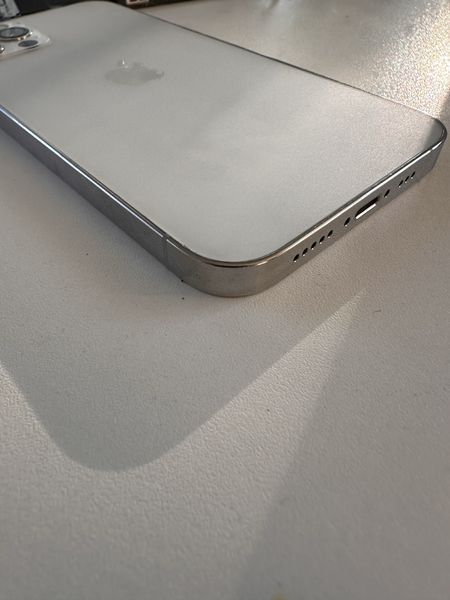 iPhone 12 Pro, Silver iCloud цял или на части