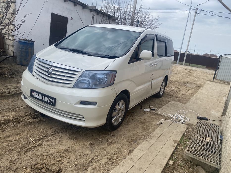 Тайота альфарт минивен