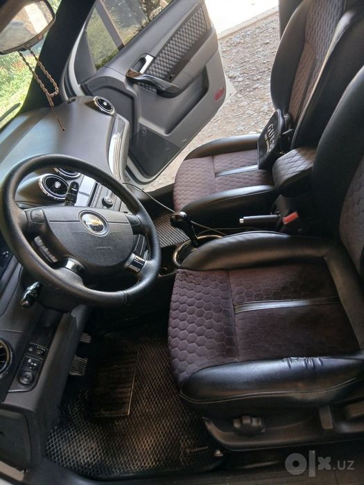 Nexia 3 sotiladi srochni