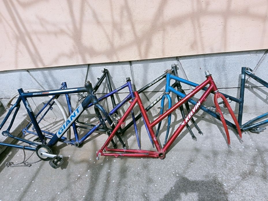 Angrenaj pedalier Shimano Sram Portbagaj Cadru Schimbator spate Deore XT