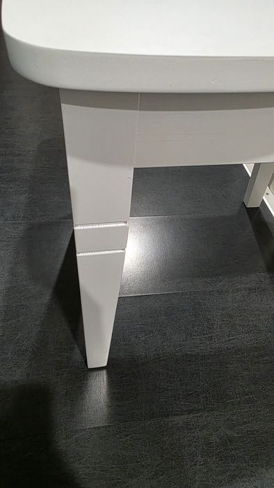 Белые деревянные стулья - 4 шт., новые