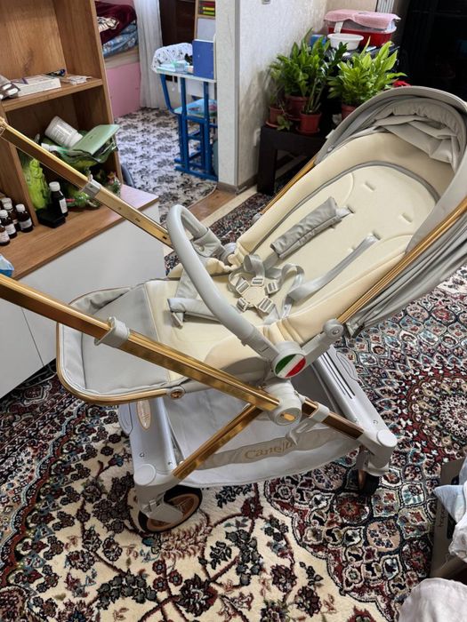 Продается коляска Canelli