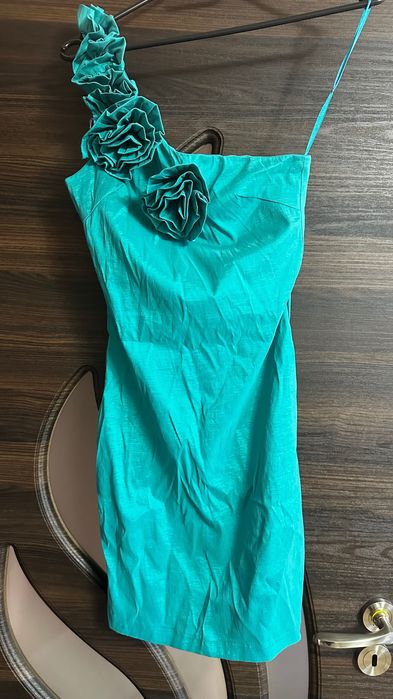 Дамски елегантни рокли