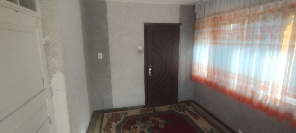 Hovli dakumenti joyida