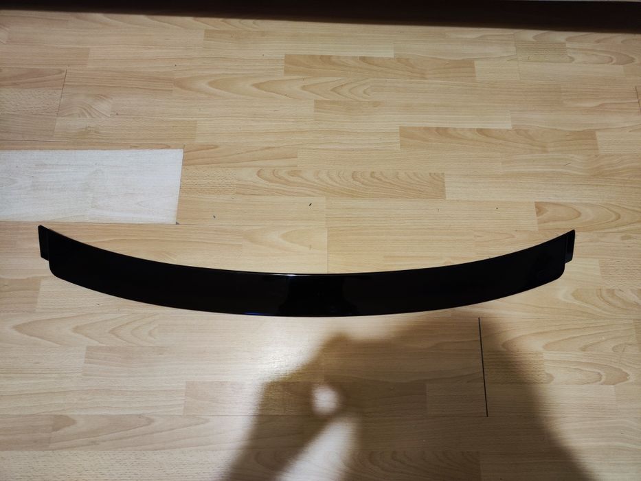 Eleron lip codita luneta BMW Seria 3 E92 model ACS negru lucios