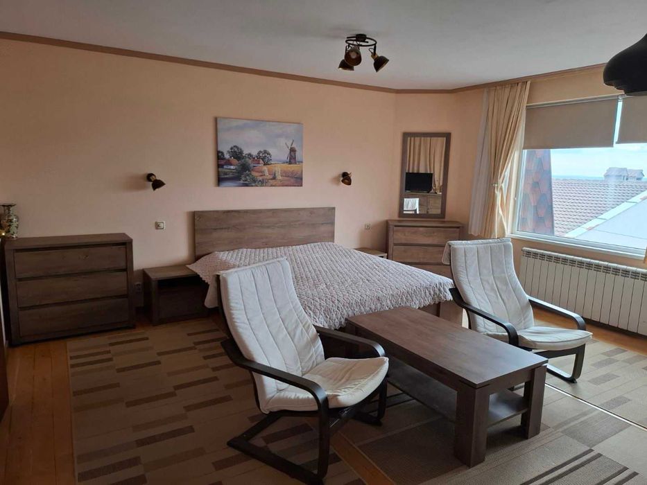 Дава се под наем Етаж от къща в Варна, м-т Траката - 120 кв.м за 1200 € - Снимка #5