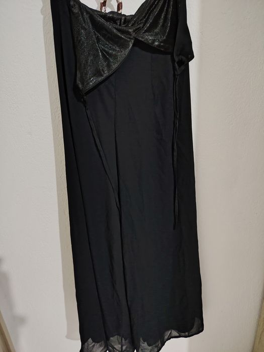 Официален гащеризон