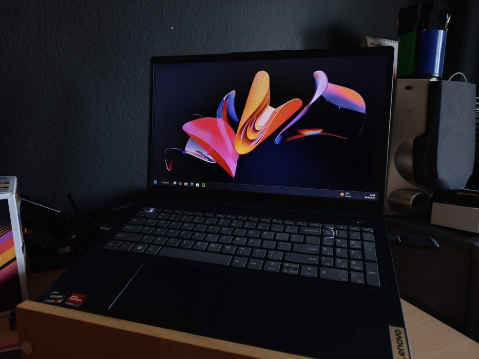 Laptop Ryzen 5 5500U 16gb RAM 3200mHz 256gb nvme