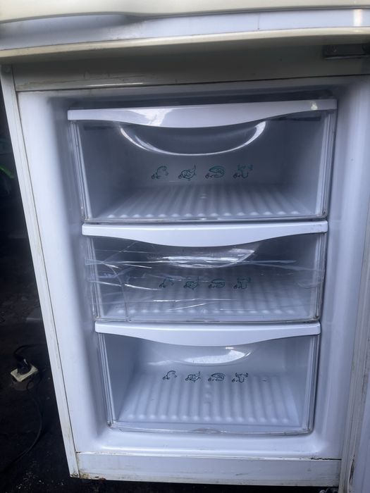 Холодильник в отличном состоянии