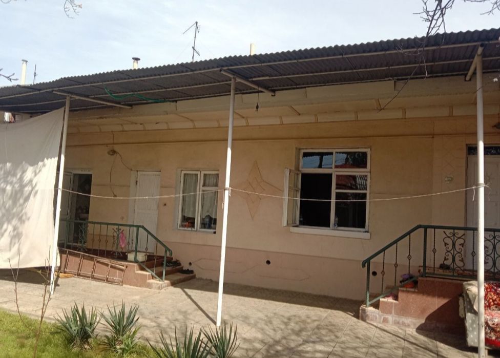 Ховли Учтепа Штаб, Она-бола 4,5 соток