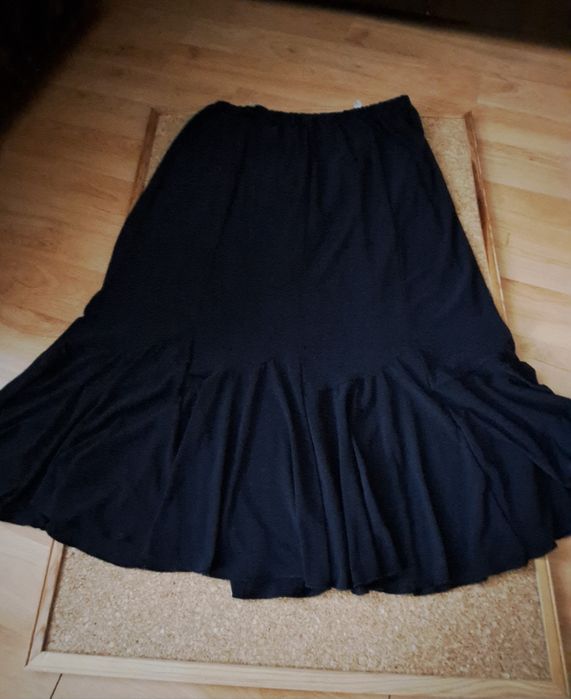 Дамски костюм от две части