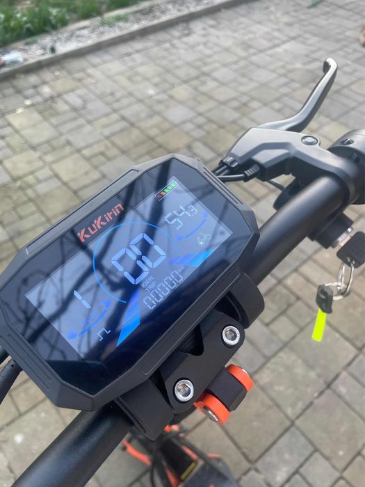 Kukirin g2 pro.