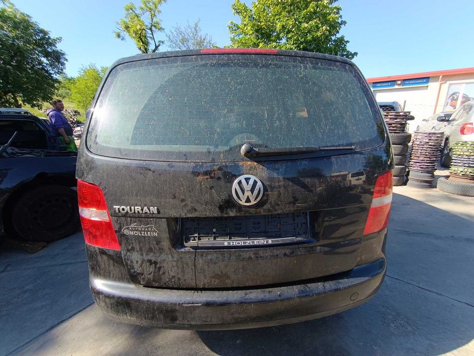 Dezmembrăm VW Touran an 2006