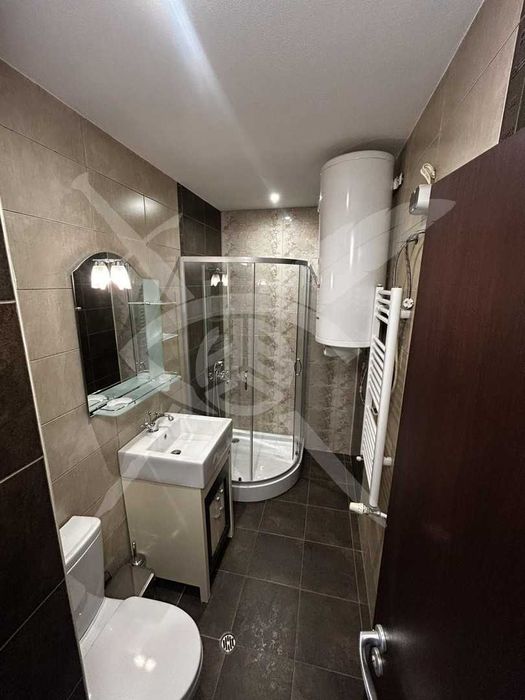 Дава се под наем Четиристаен апартамент в София, Иван Вазов - 136 кв.м за 1500 € - Снимка #8