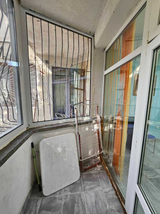 Отдава се под наем кабинет на бул.Васил Априлов