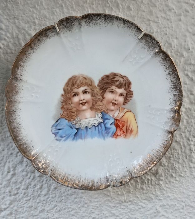 Farfurie ceramica decorativa stil Victorian