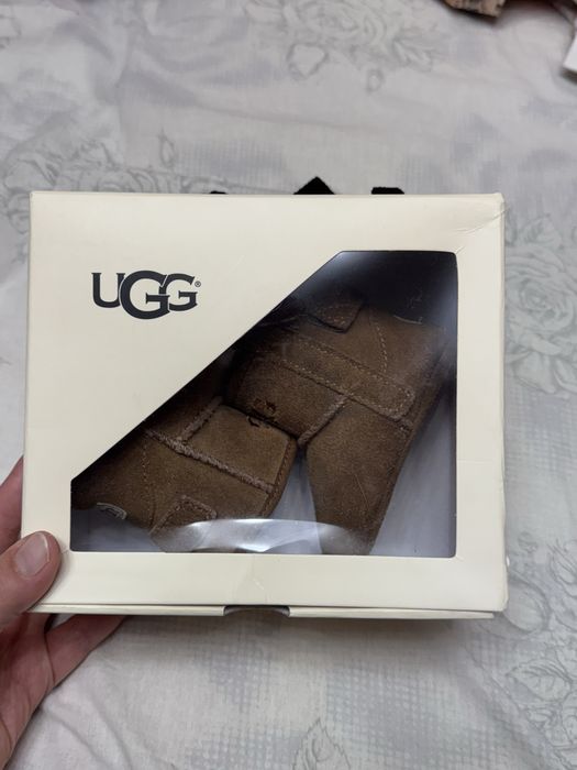 UGG fetite.